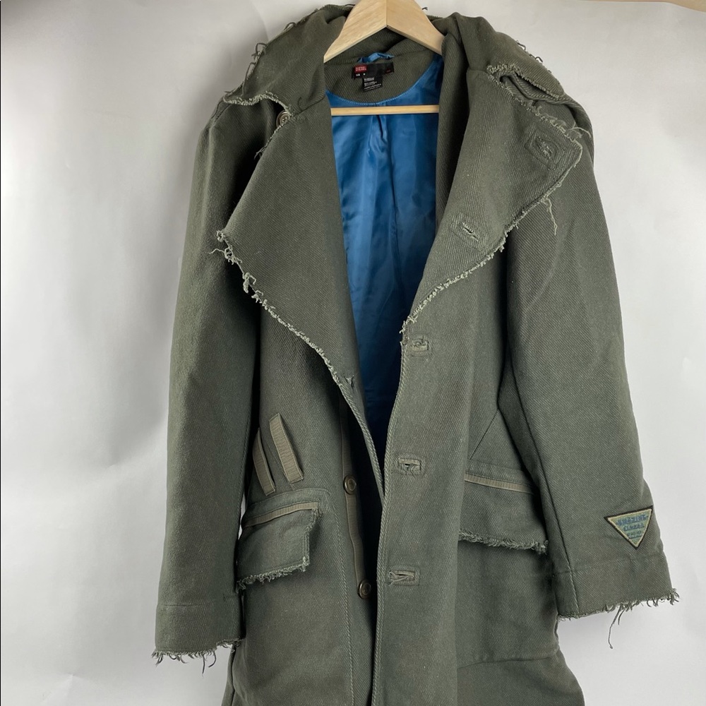 Diesel Lined Heavy Hooded Overcoat
Men’s Medium Wool Blend Double Vented